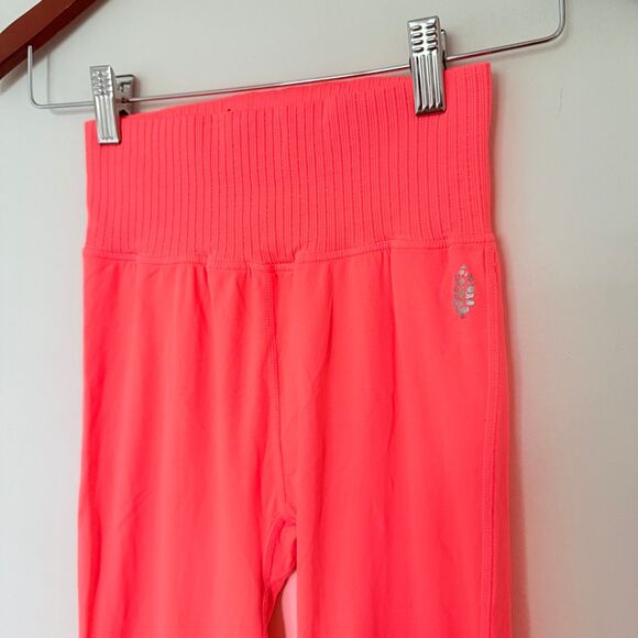 Free People Movement Neon Coral Good Karma Flare Soft Stretch Active Pants XS/S - Picture 4 of 7